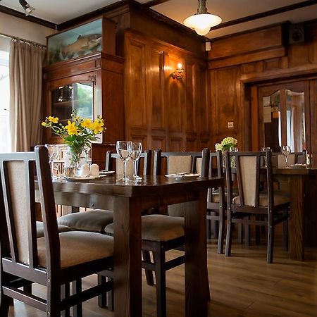 Lydons Lodge Hotel Cong Kültér fotó